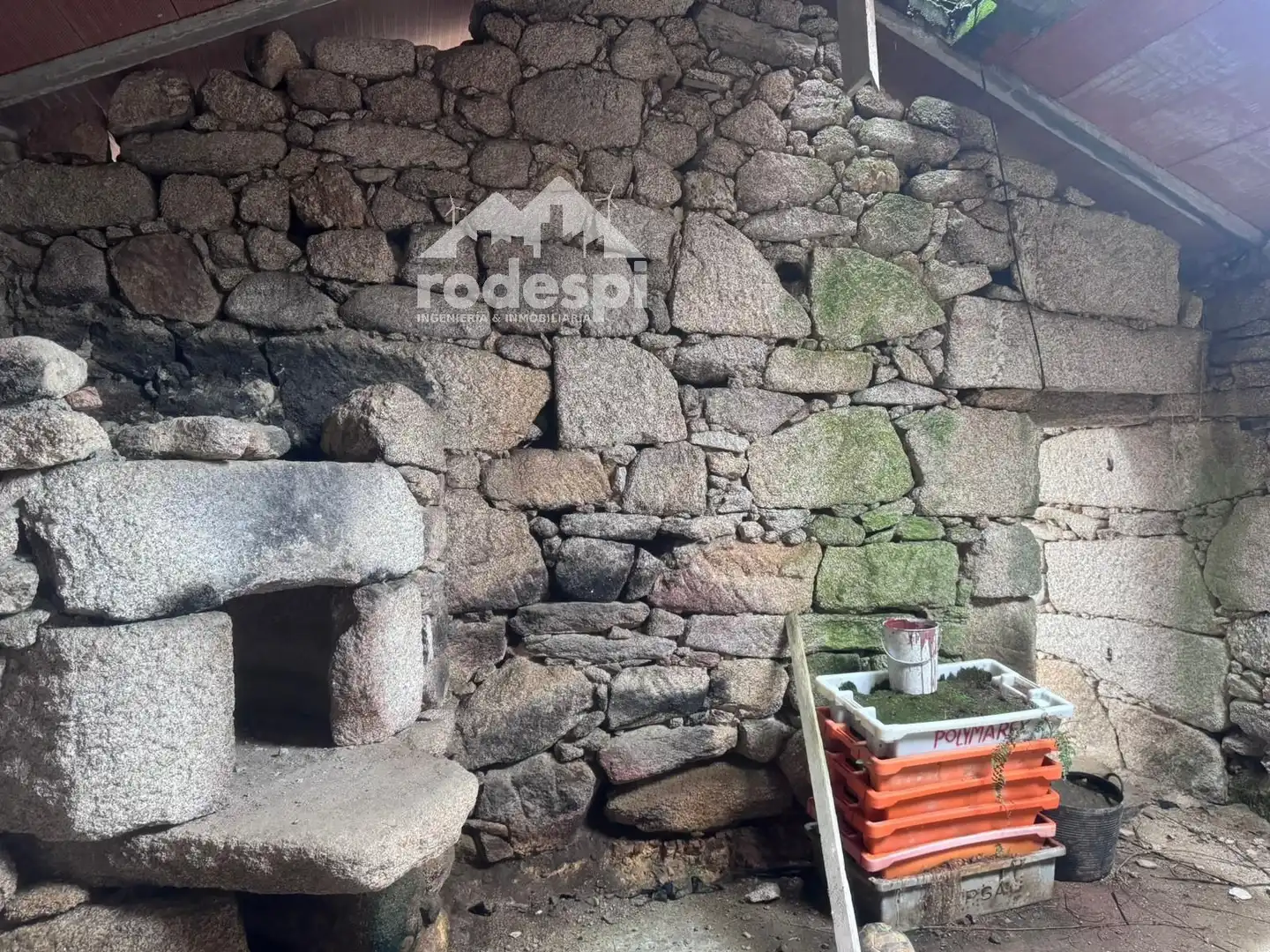 Detached homes for sale in O Porriño  