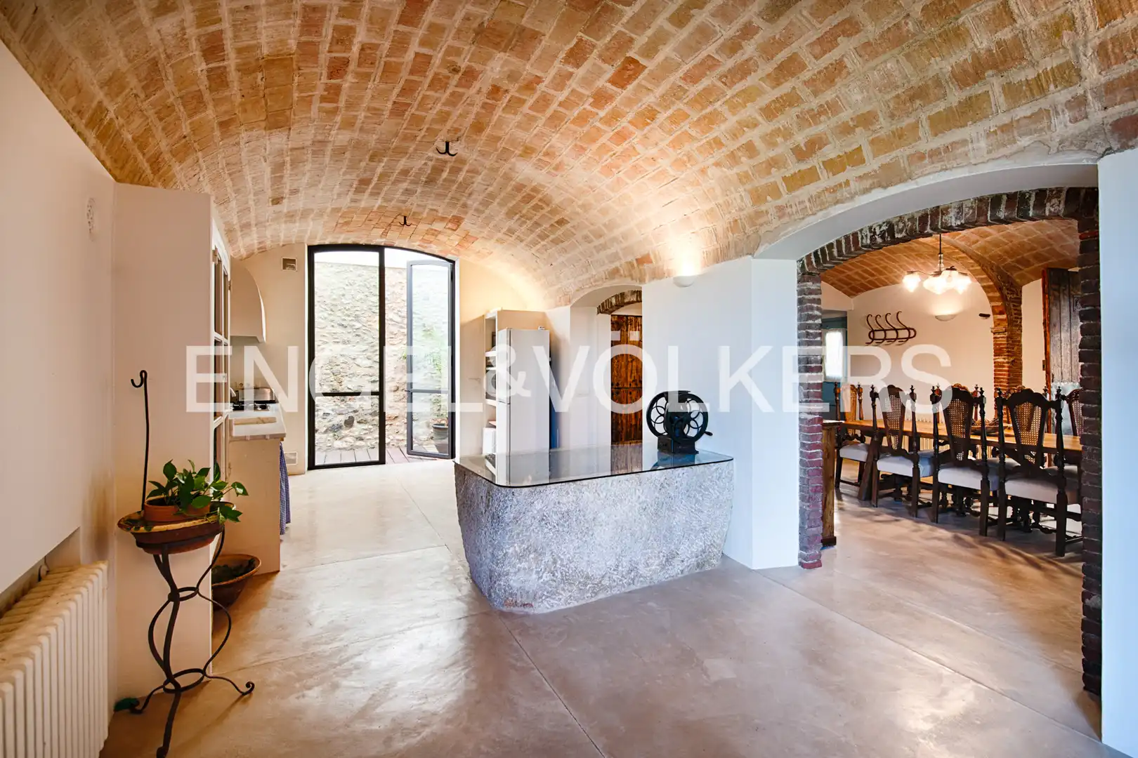 Cuina de Finca rústica en venda en Sant Climent Sescebes, Girona