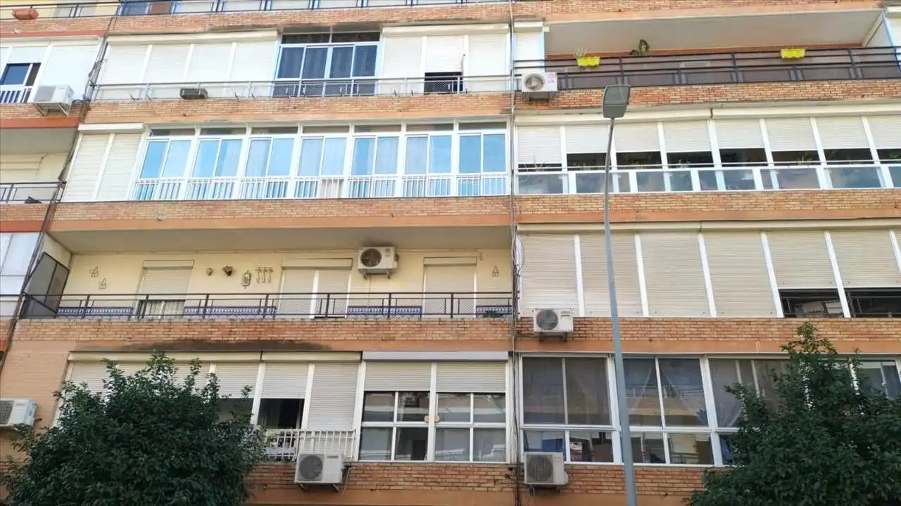Exterior view of Apartments for sale in Sevilla