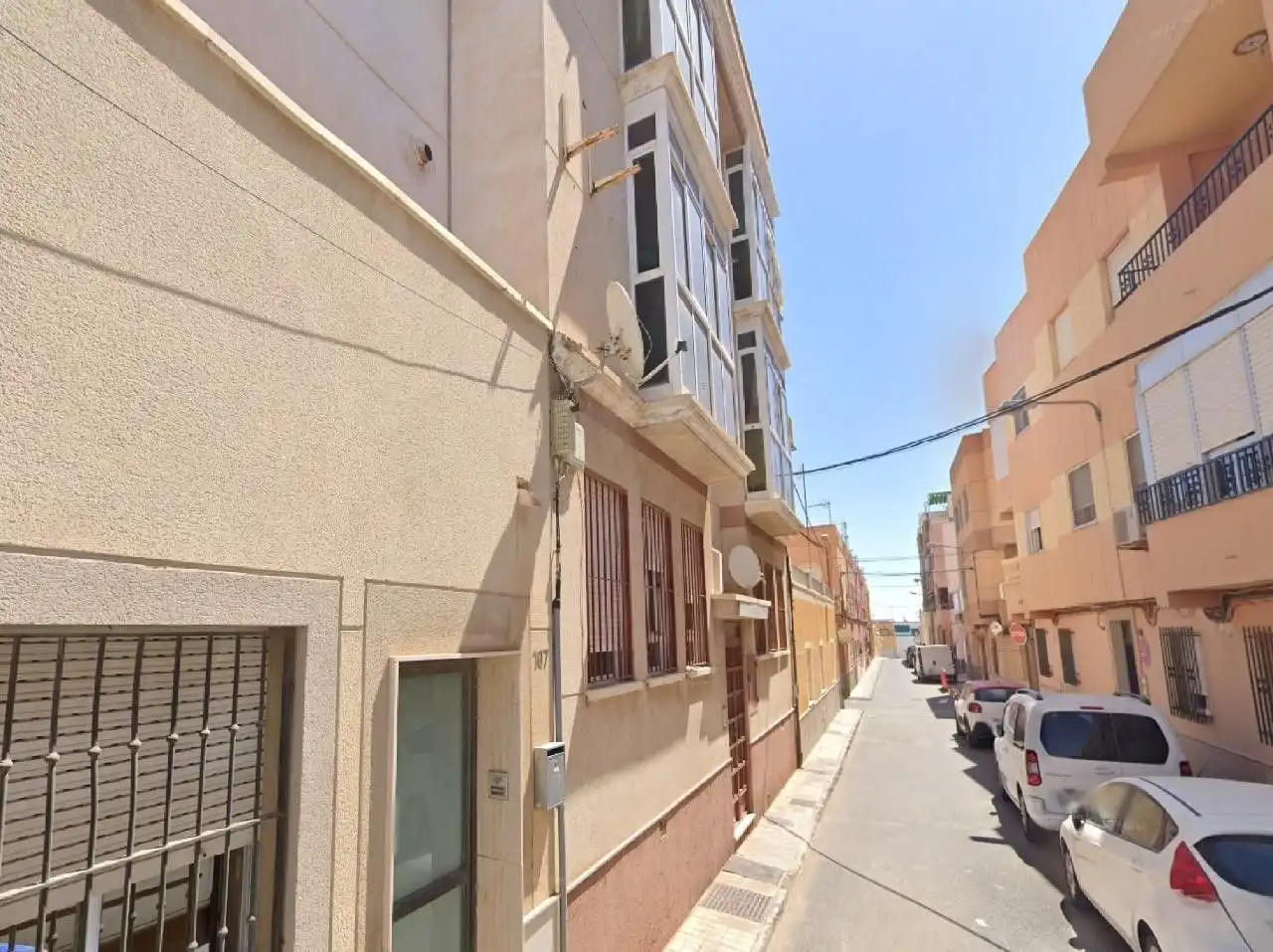 Vista exterior de Apartamento en venta en Almería