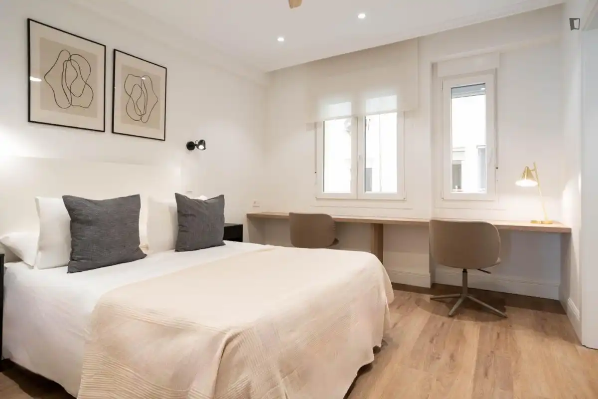 Habitación de Apartamento de alquiler en Madrid con Aire acondicionado, Calefacción y Amueblado