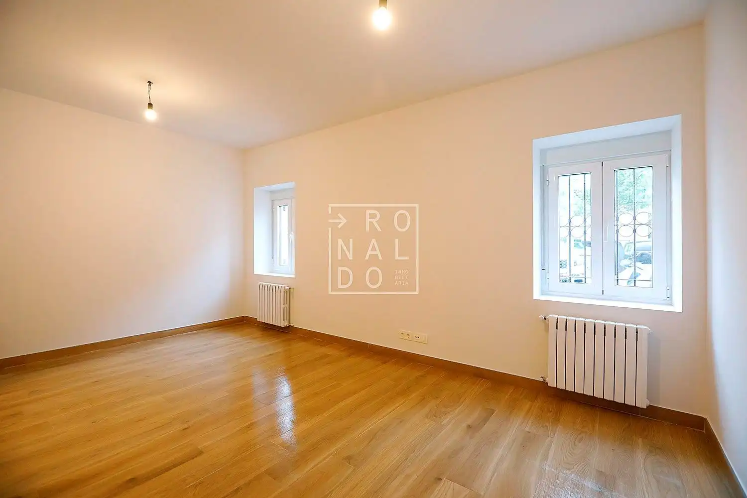 Habitación de Piso en venta en Irun  con Calefacción y Terraza
