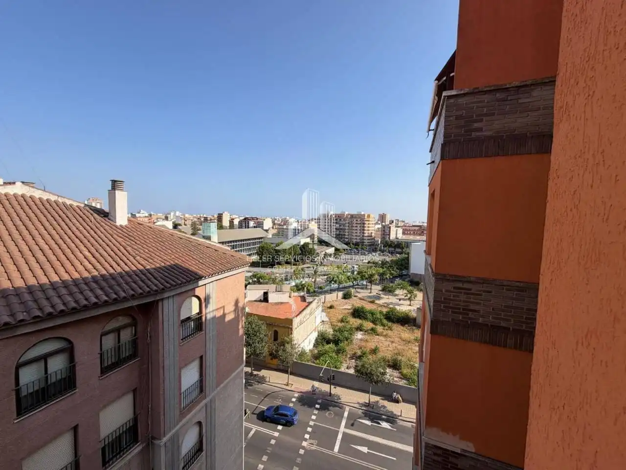 Außenansicht von Wohnung zur Miete in Castellón de la Plana / Castelló de la Plana mit Möbliert und Balkon