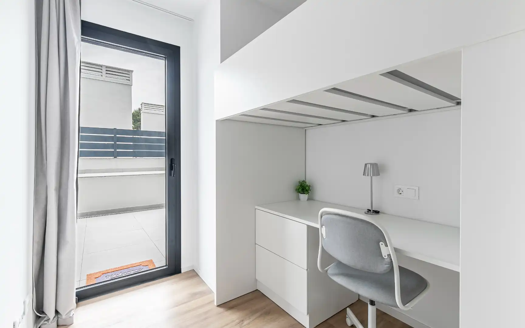 Terraza de Piso de alquiler en Sant Boi de Llobregat con Aire acondicionado, Calefacción y Jardín privado