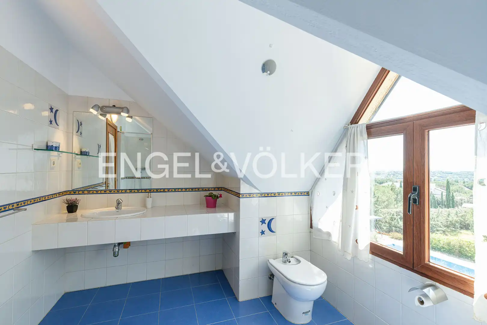 Baño de Casa o chalet en venta en Galapagar con Aire acondicionado, Calefacción y Jardín privado