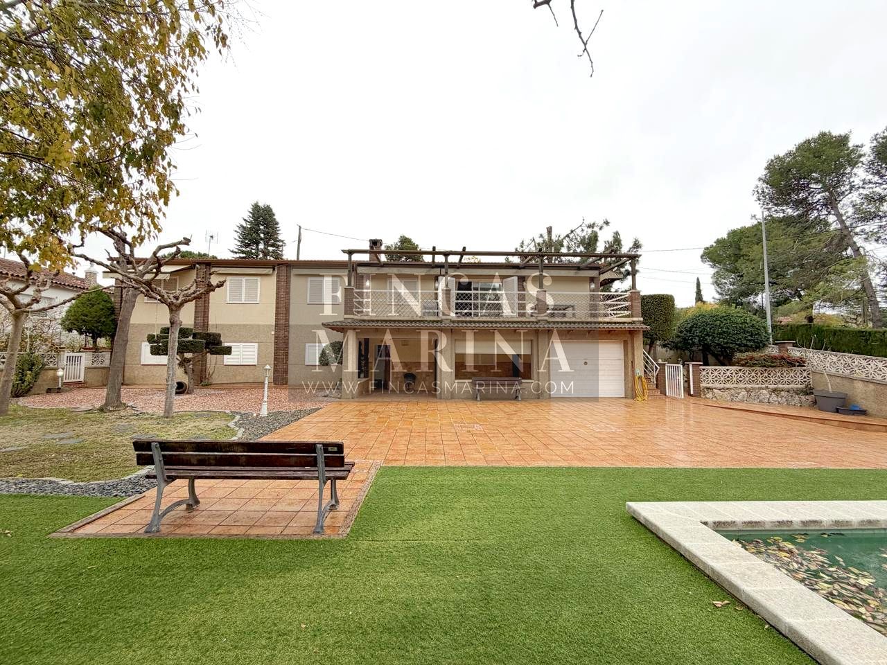 Vista exterior de Casa o chalet en venta en Olesa de Bonesvalls con Aire acondicionado, Calefacción y Jardín privado