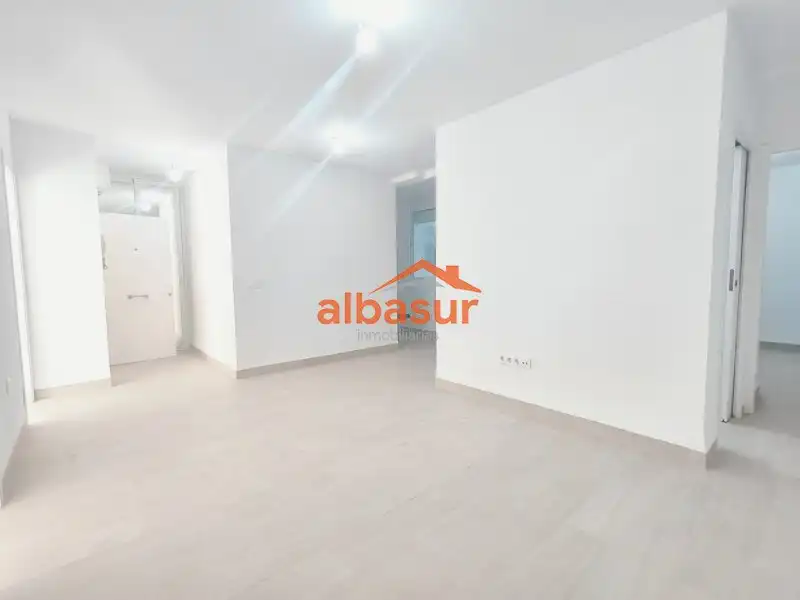 Flat for sale in Calle Sagunto 27