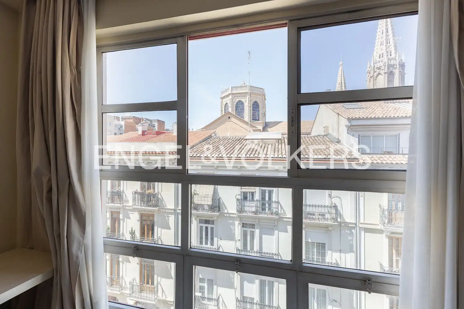 Bedroom of Flat for sale in Valencia  with Air Conditioner, Heating and Storage room