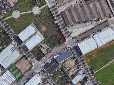 Terreny industrial en venda a Carrer Cal Jutge 15