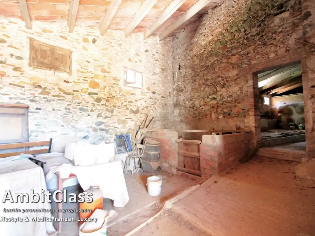 Finca rústica en venda en Sant Pere de Vilamajor amb Calefacció i Internet