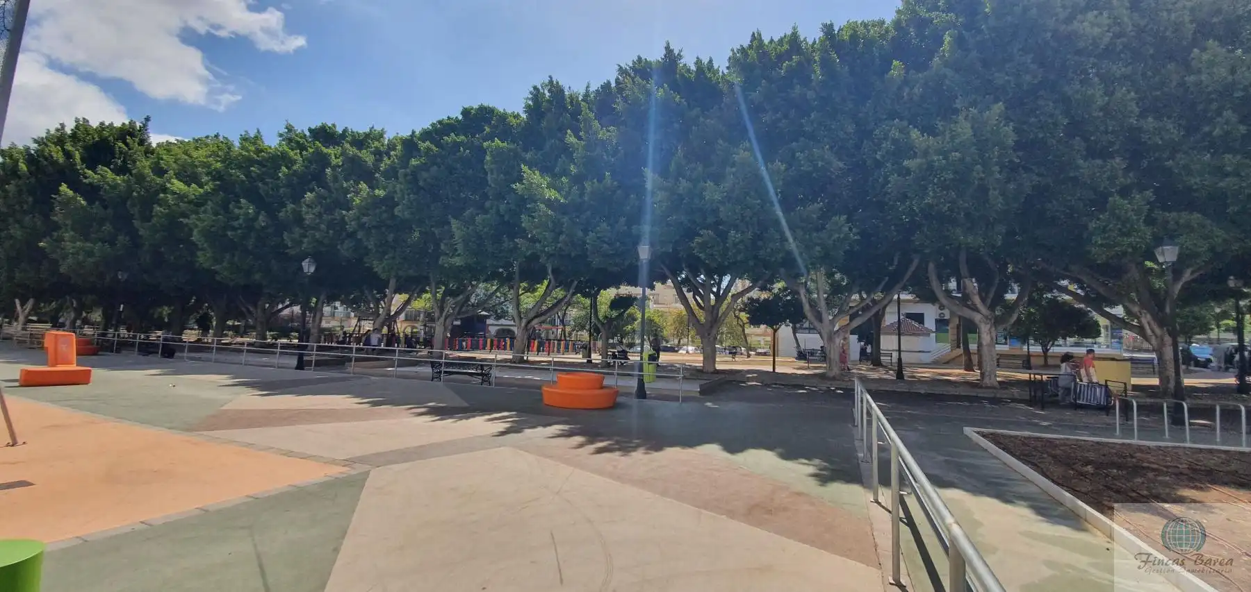 Garaje en venta en Los Boliches