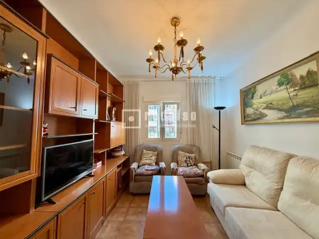 Sala de estar de Piso en venta en Madrid con Calefacción y Trastero
