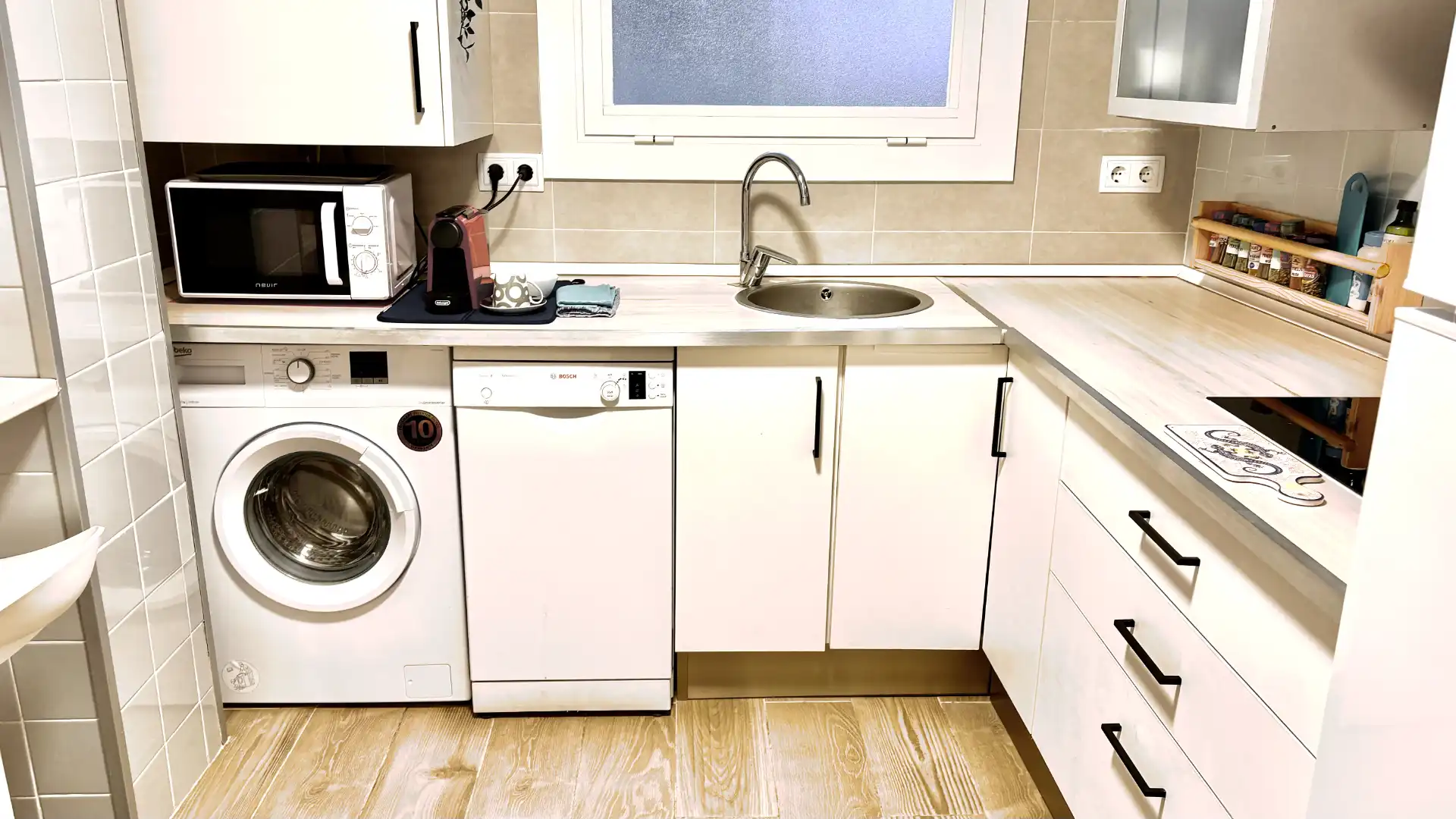 Cocina de Piso de alquiler en Arenys de Mar con Aire acondicionado y Amueblado