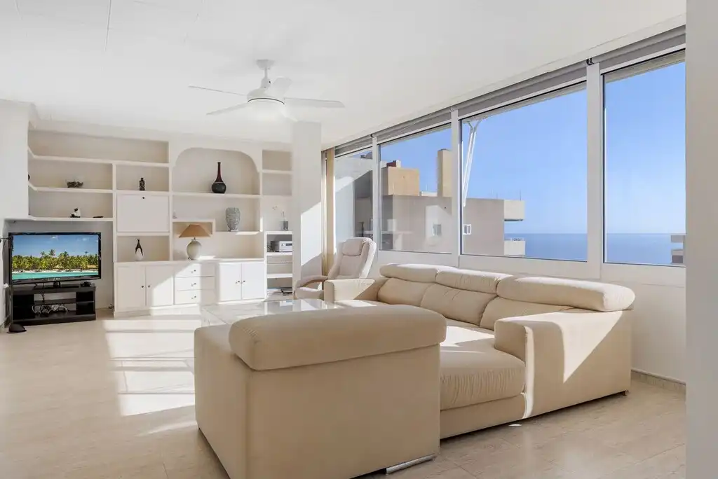 Living room of Duplexes for sale in Torremolinos  with Air Conditioner, Terrace and Furnished