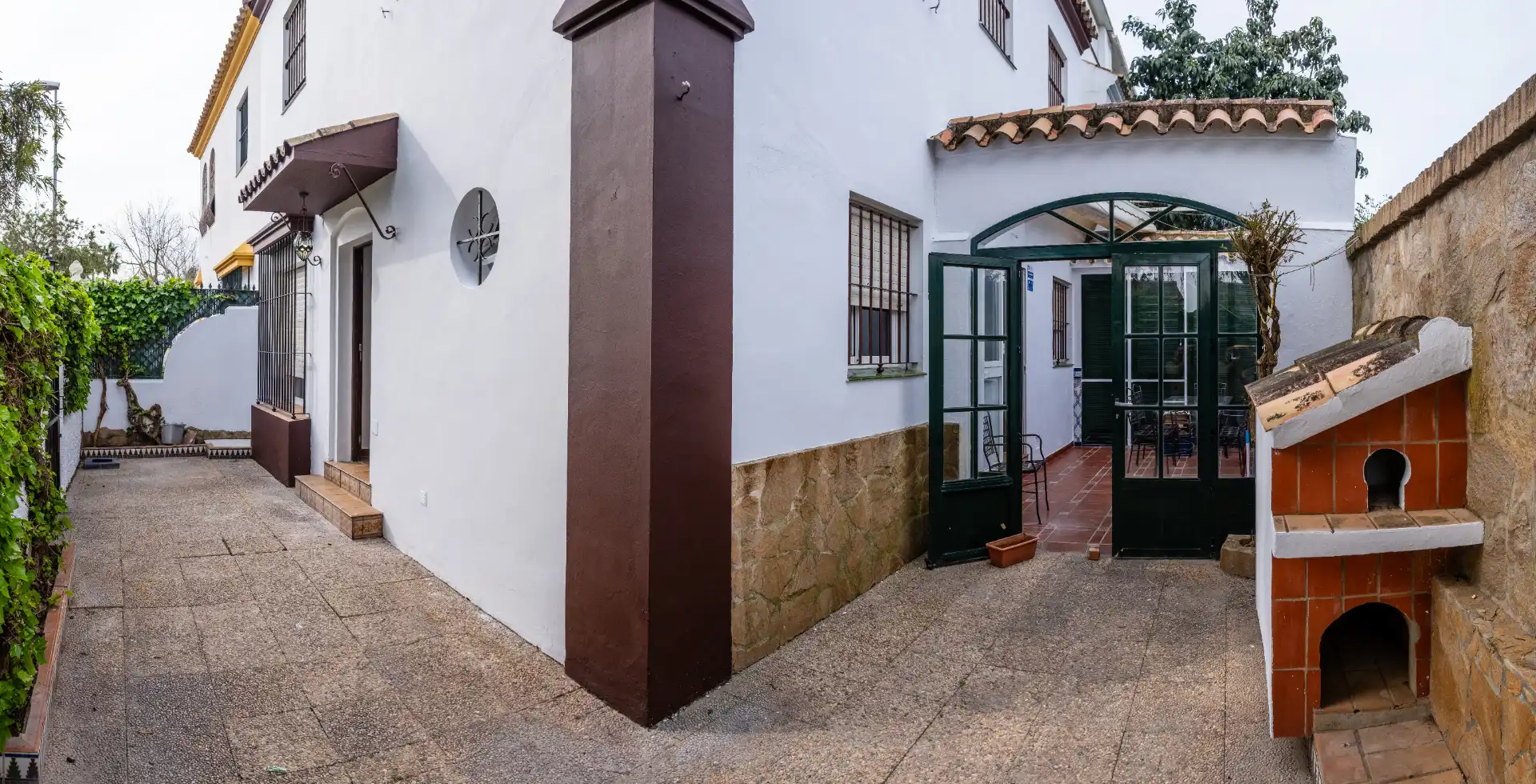 Exterior view of Detached homes for sale in Sanlúcar de Barrameda