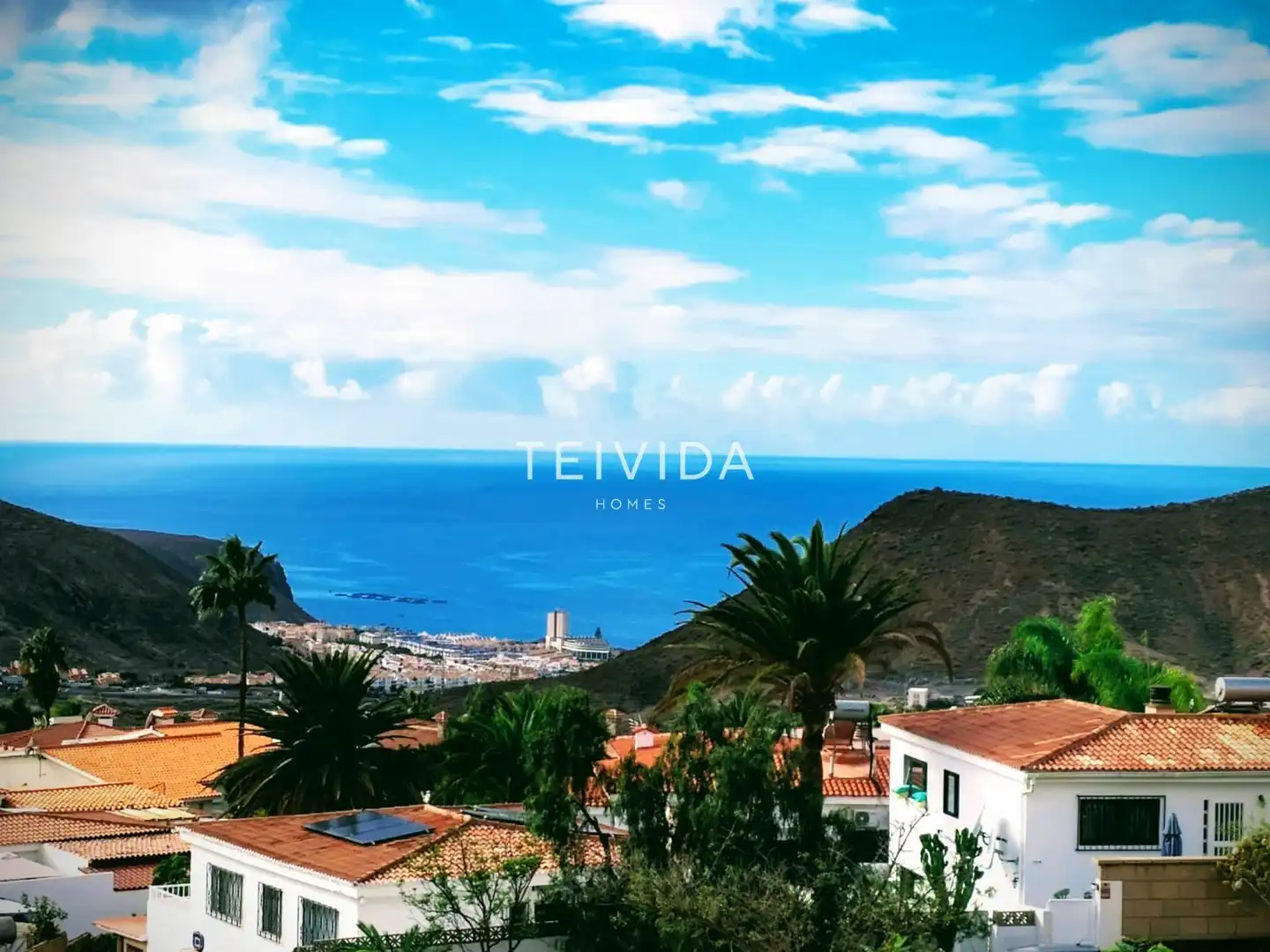 Exterior view of Flat for sale in Arona  with Swimming Pool, Furnished and Community pool