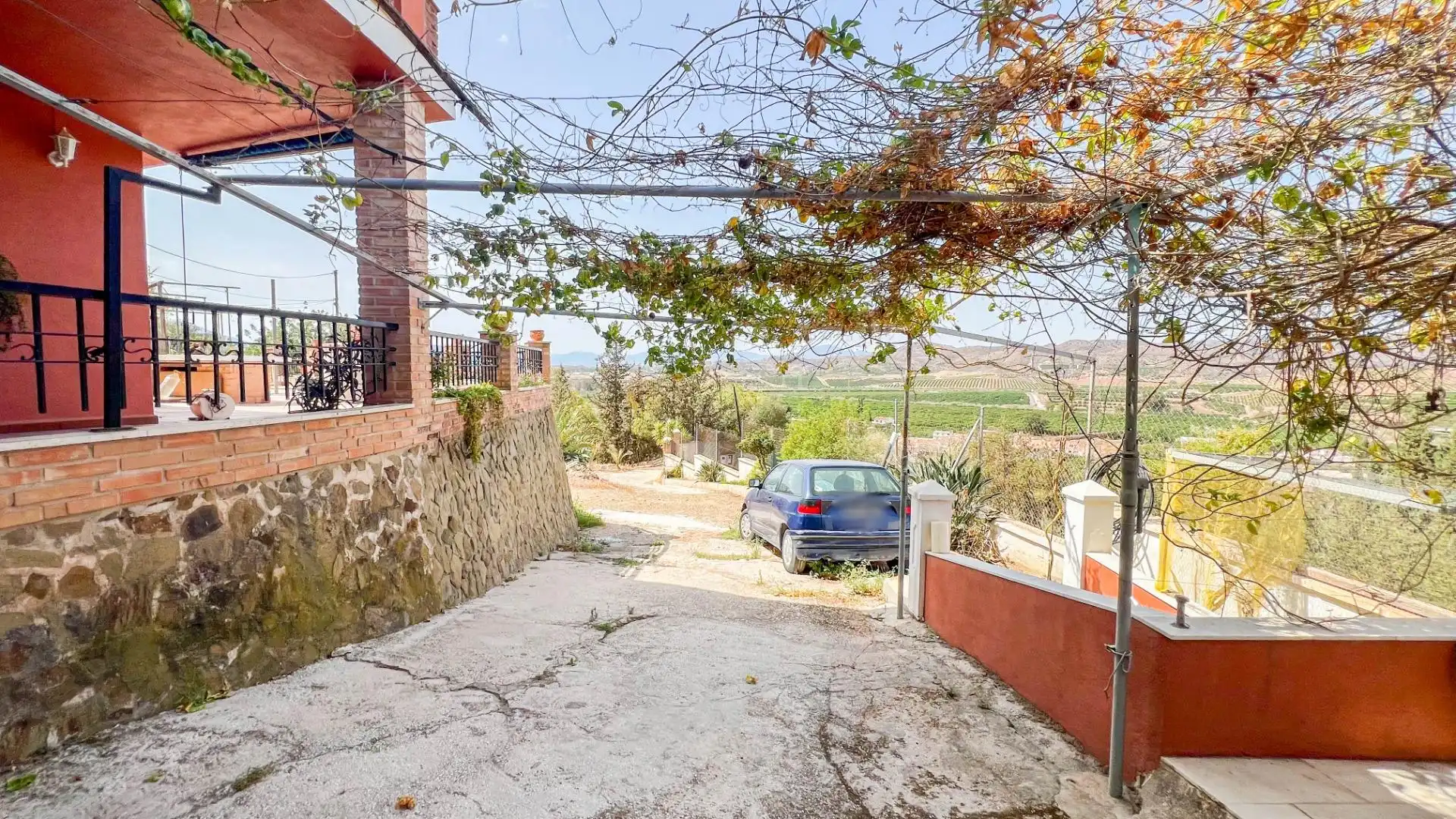 Houses for sale in Campanillas