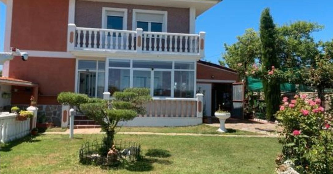 Garden of House or chalet for sale in Villarcayo de Merindad de Castilla la Vieja  with Heating, Private garden and Terrace