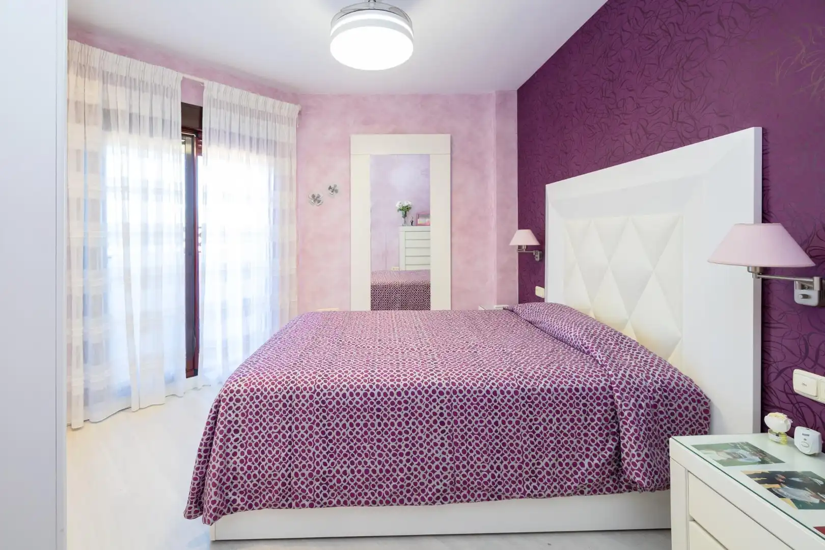 Schlafzimmer von Dachboden zum Verkauf in Motril mit Klimaanlage, Terrasse und Abstellraum