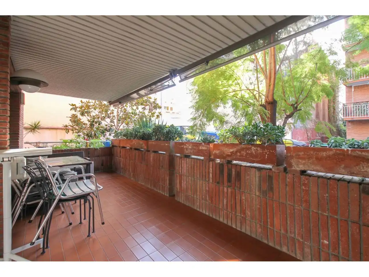 Flat with terrace for sale in Calle Raset, imagen 5