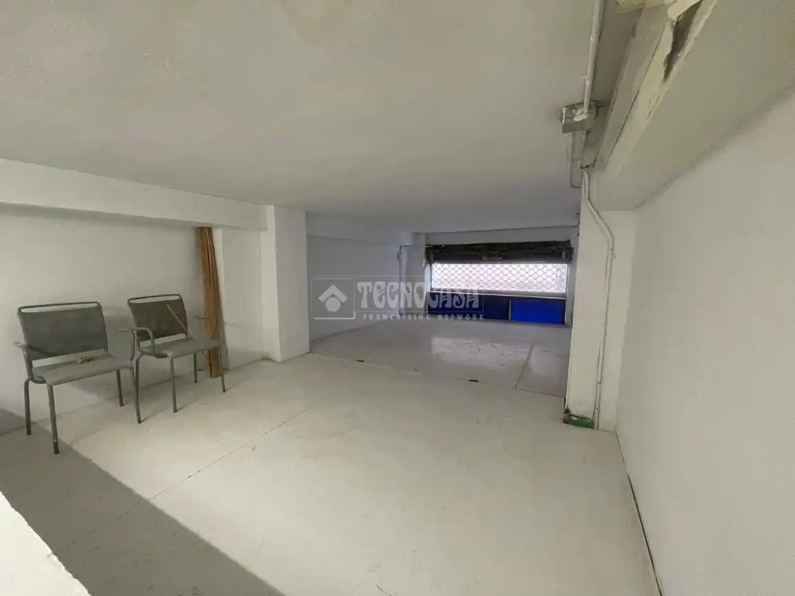 Büro zum Verkauf in Antequera