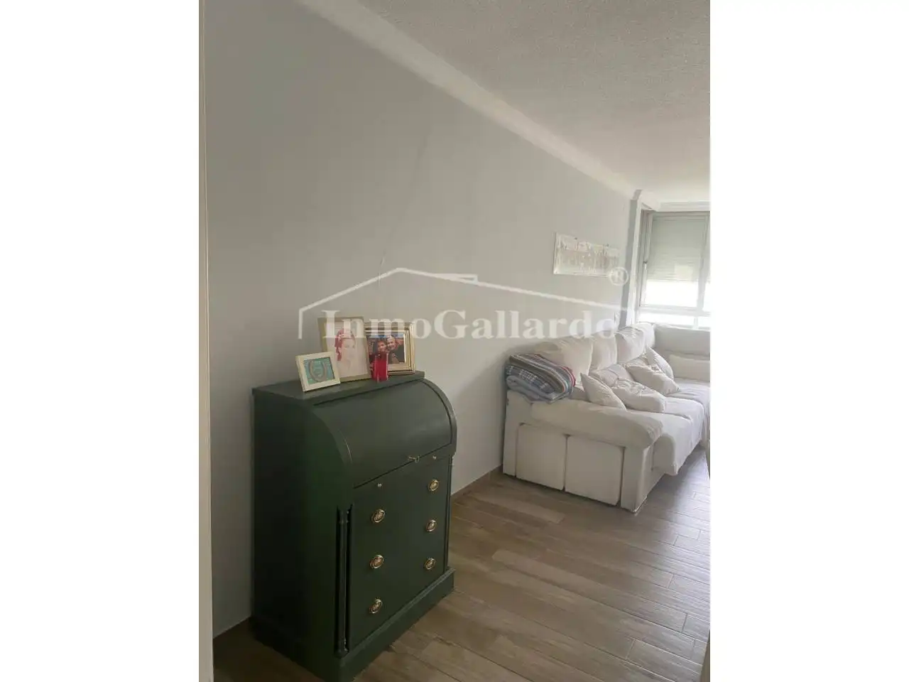 Living room of Flat for sale in Málaga  with Air Conditioner, Terrace and Alarm