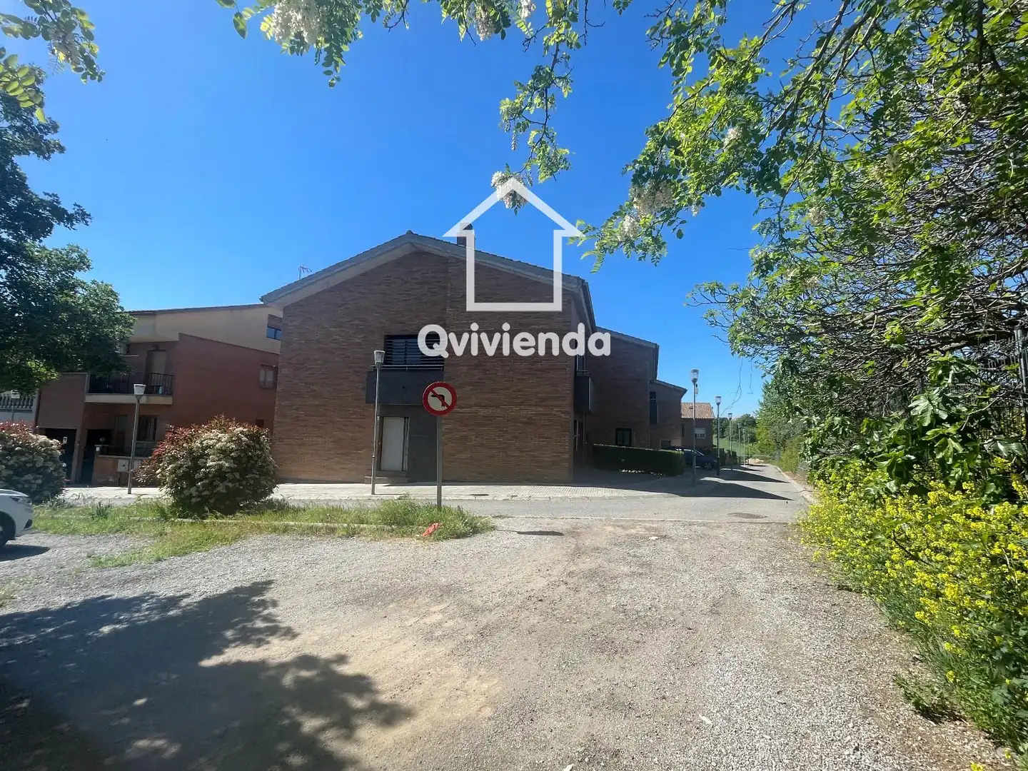 Vista exterior de Casa adosada en venta en Montmeló con Calefacción