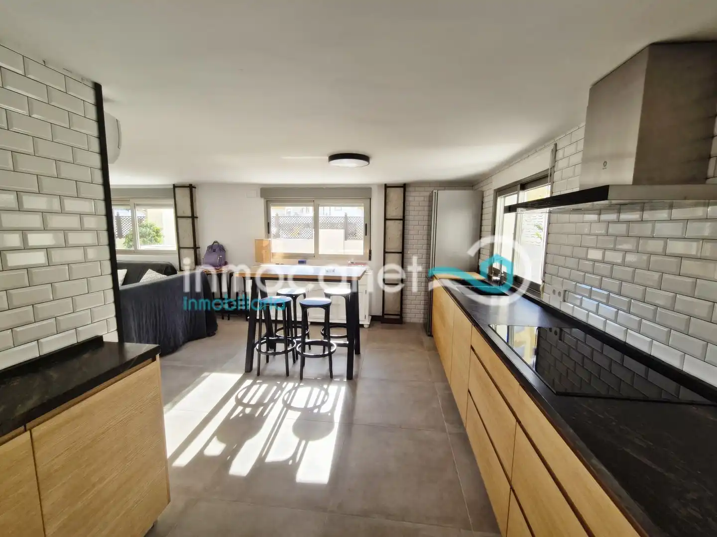 Vista exterior de Casa o xalet en venda en Oliva amb Aire condicionat, Calefacció i Terrassa