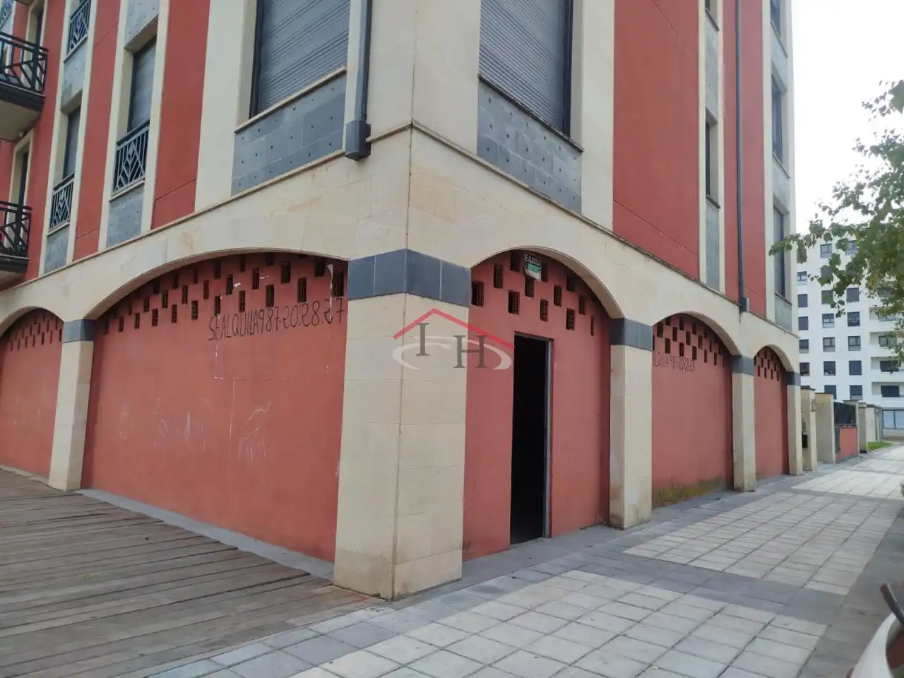 Local comercial en venda a CAMPOS GOTICOS, imagen 3