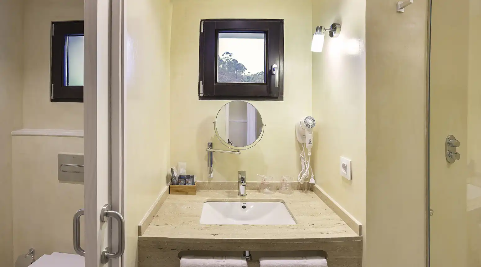 Edificio en venta en Luarca - Camino de Portizuelo, Valdés - Luarca