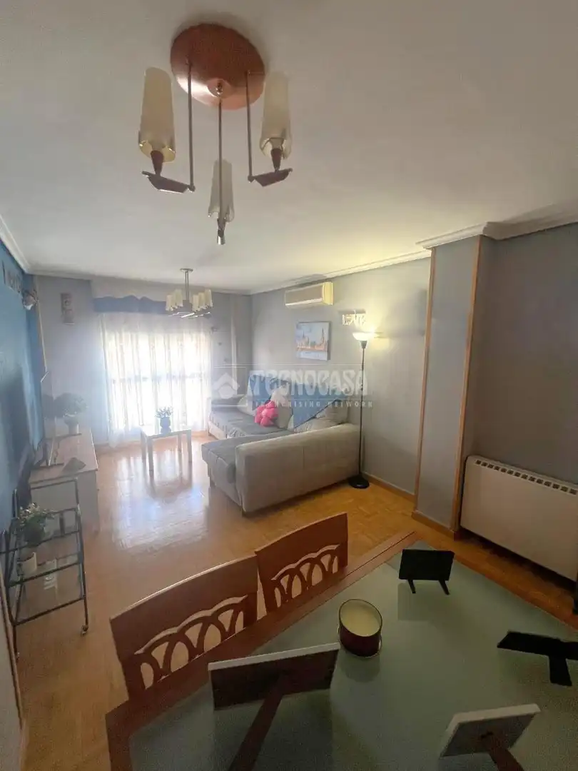 Sala de estar de Piso en venta en Parla con Aire acondicionado, Calefacción y Parquet