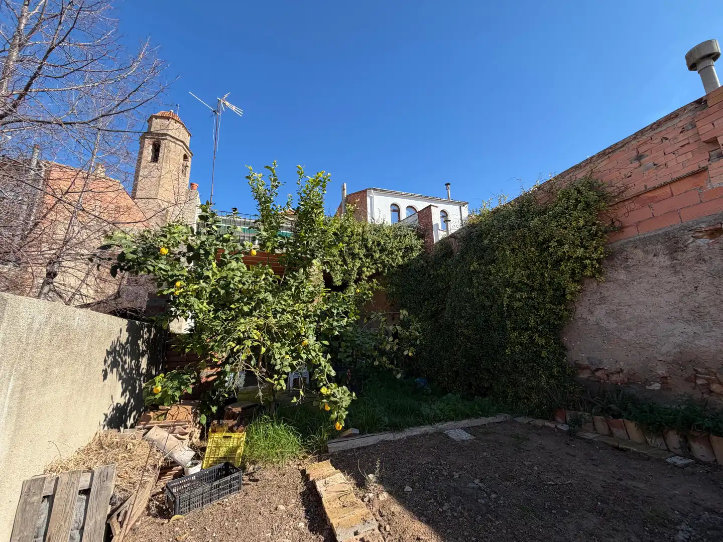Jardí de Casa adosada en venda en Els Guiamets amb Calefacció, Jardí privat i Terrassa