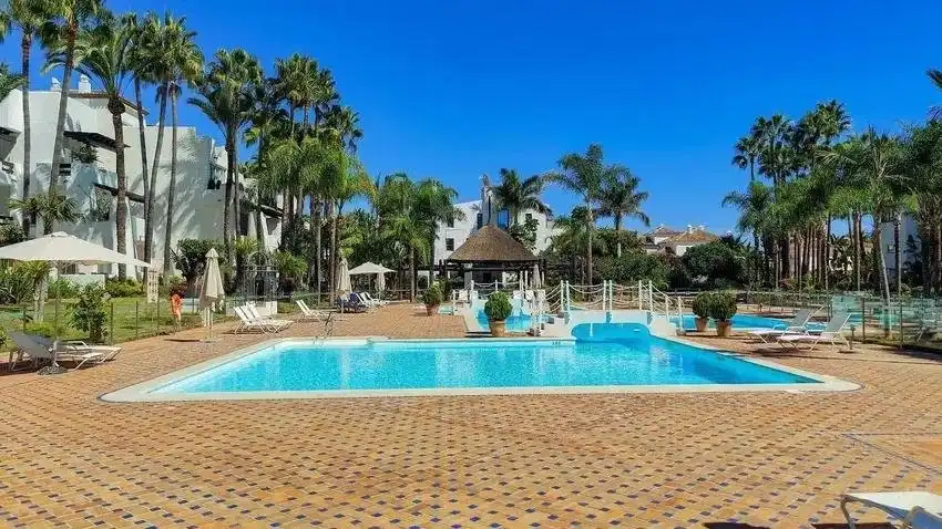 Swimming pool of Flat for sale in Marbella  with Private garden, Terrace and Swimming Pool