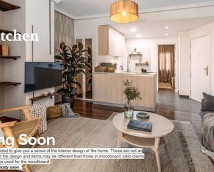 Sala d'estar de Apartament de lloguer en  Madrid Capital amb Aire condicionat, Calefacció i Moblat