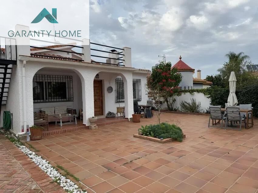 Exterior view of House or chalet to rent in Torremolinos  with Air Conditioner, Private garden and Terrace