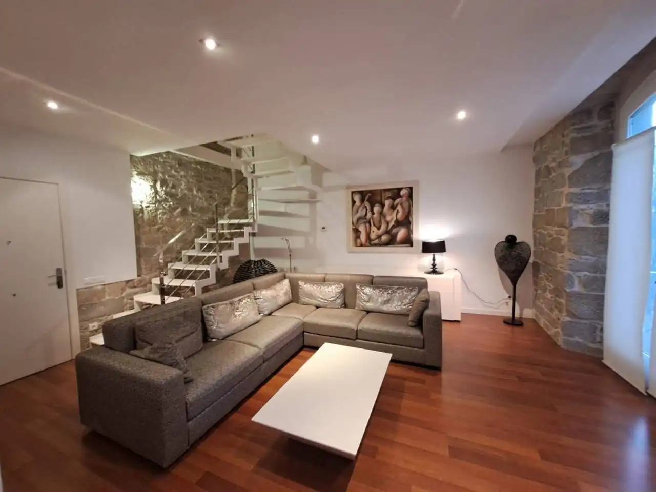 Maisonette zum Verkauf in Plaza PLANA DE L´OM, Barri Antic