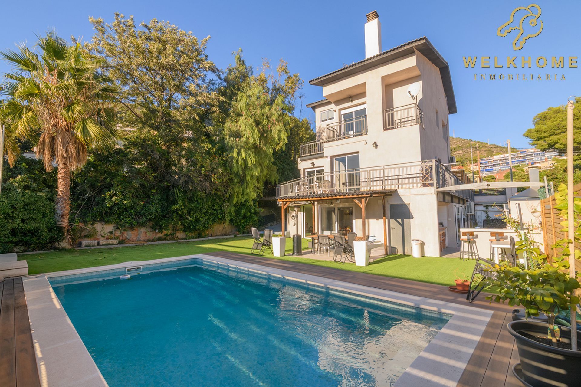 Piscina de Casa o chalet en venta en Castelldefels con Aire acondicionado, Calefacción y Jardín privado