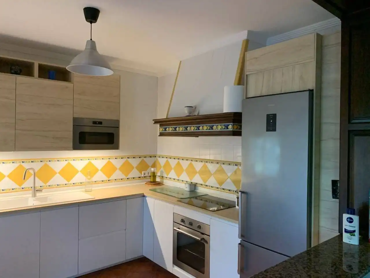 Cocina de Casa o chalet en venta en Carmona con Aire acondicionado, Jardín privado y Terraza