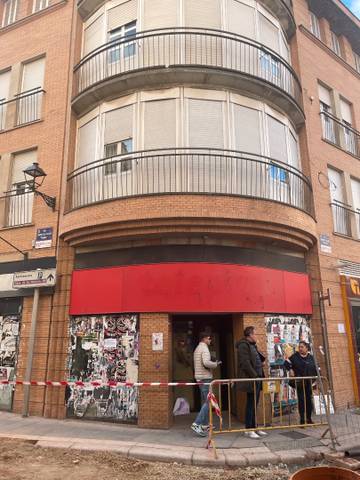 Local comercial en Alquiler en Plaza de Ramón y Cajal del Bermejal, 3 en Centro ciudad