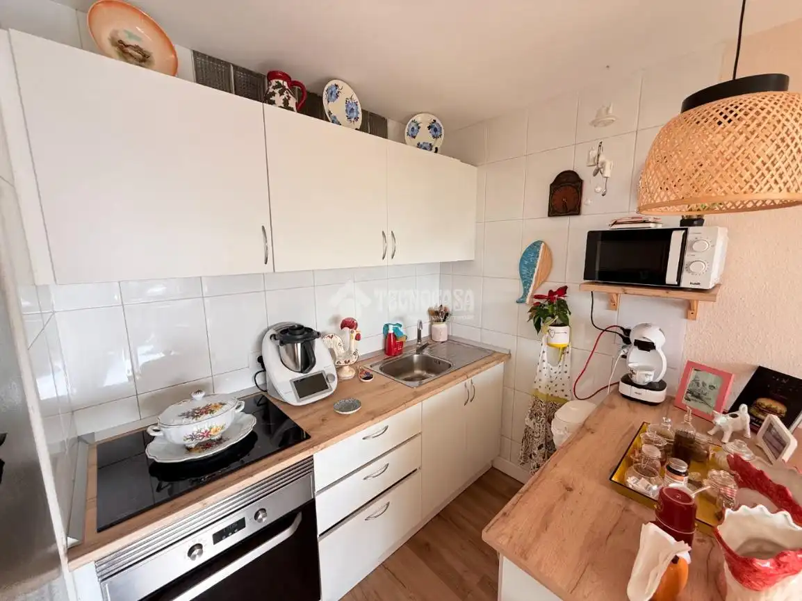 Kitchen of Flat for sale in Los Realejos  with Balcony