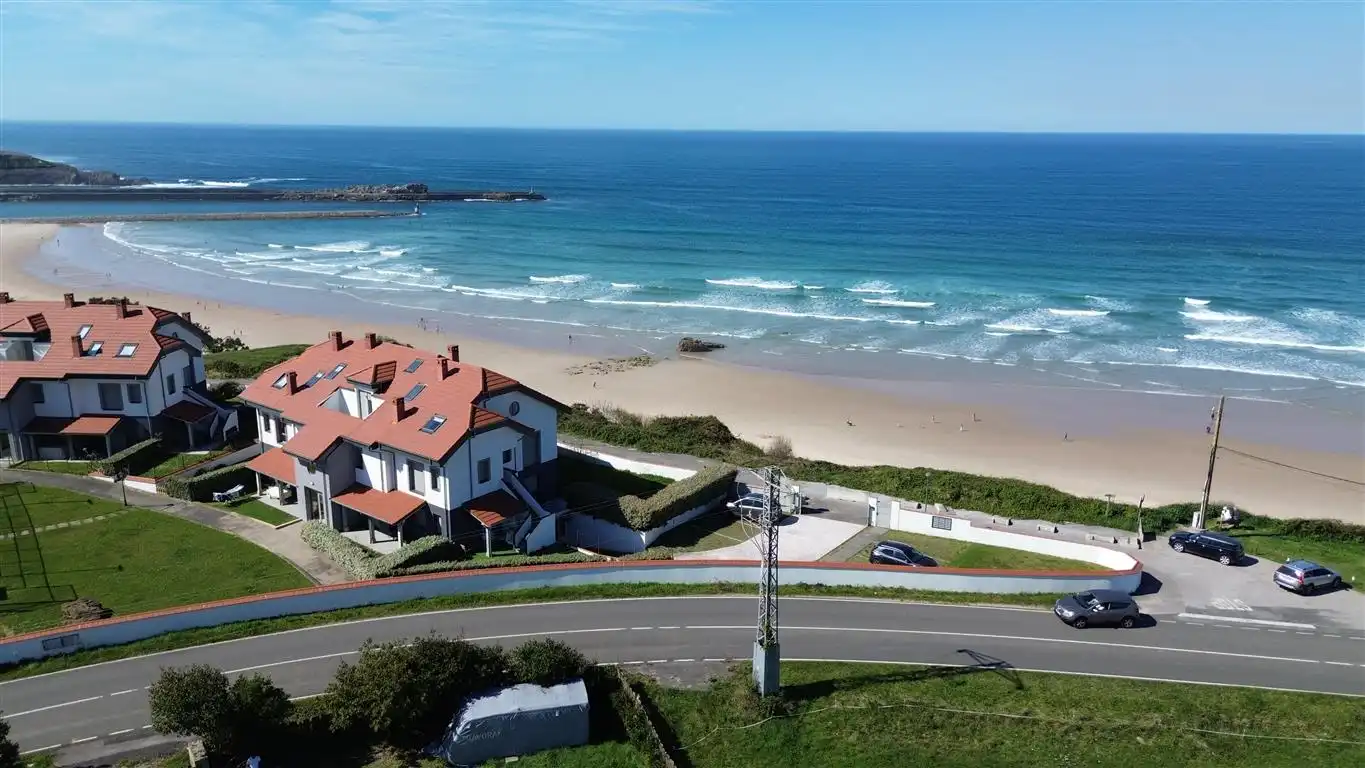 Exterior view of Land for sale in San Vicente de la Barquera