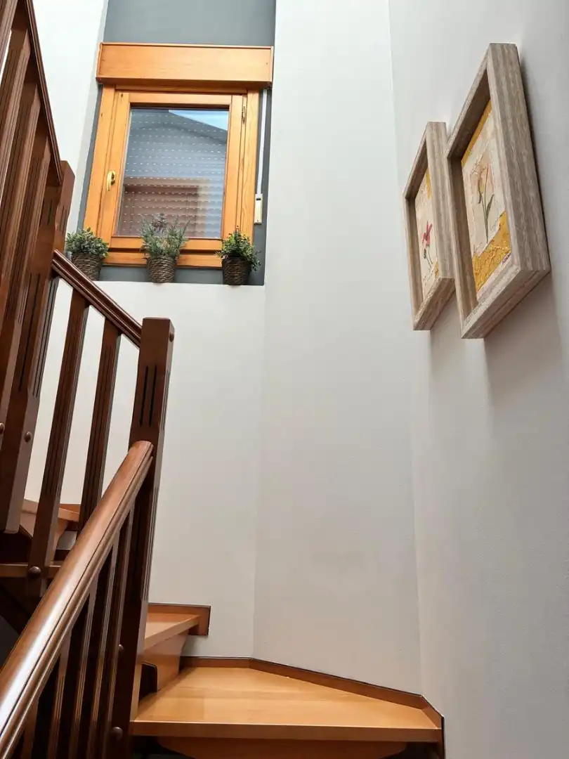 Einfamilien-Reihenhaus zum Verkauf in Soria Capital  mit Heizung, Privatgarten und Terrasse