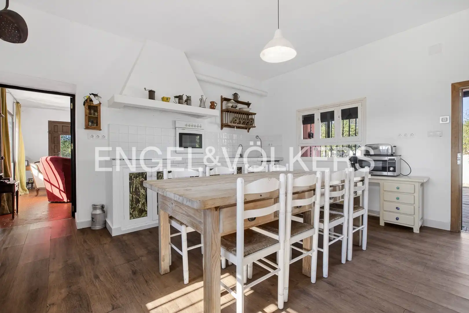 Comedor de Finca rústica en venta en El Castillo de las Guardas con Aire acondicionado, Calefacción y Jardín privado