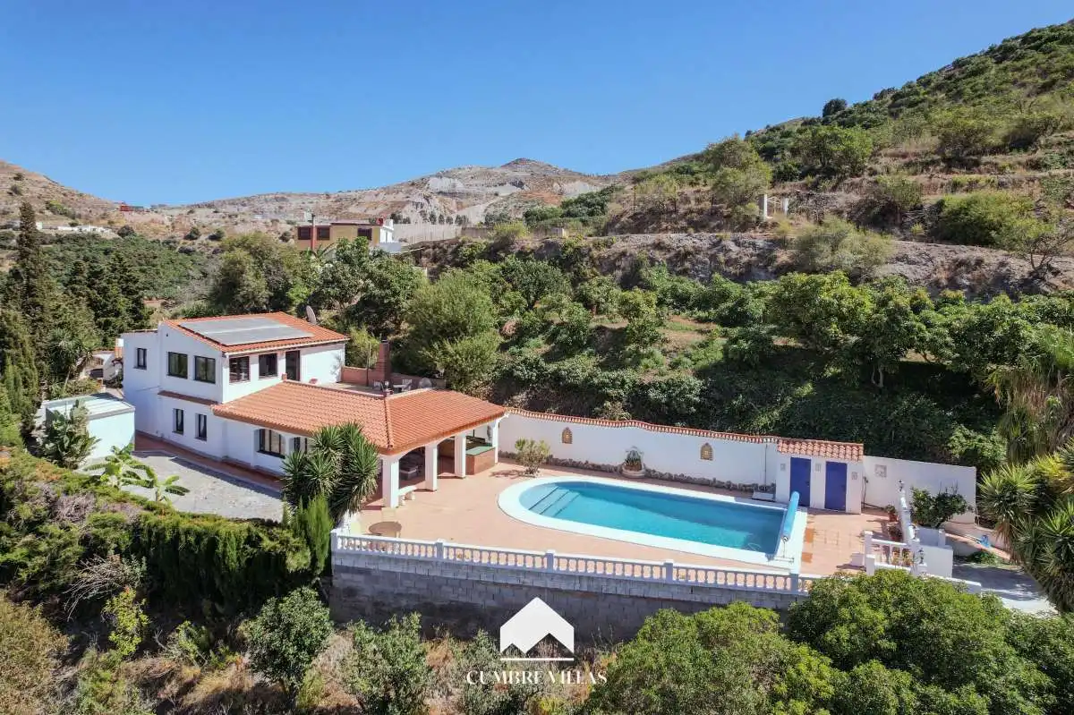 Außenansicht von Country house zum Verkauf in Torrenueva Costa mit Privatgarten, Terrasse und Abstellraum