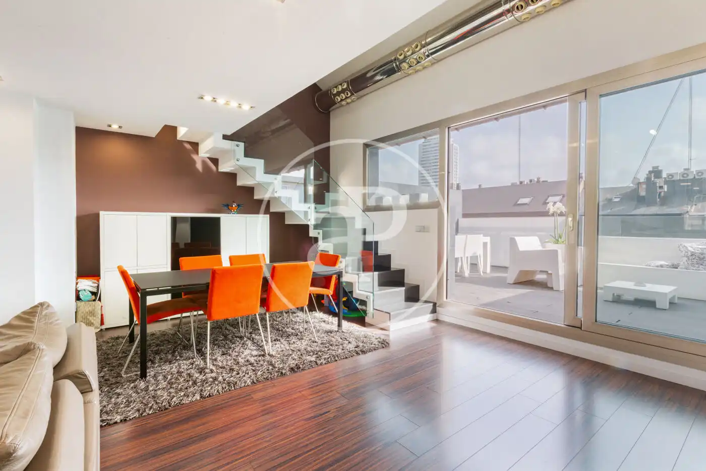 Wohnzimmer von Dachboden zum Verkauf in Valencia mit Klimaanlage, Heizung und Terrasse