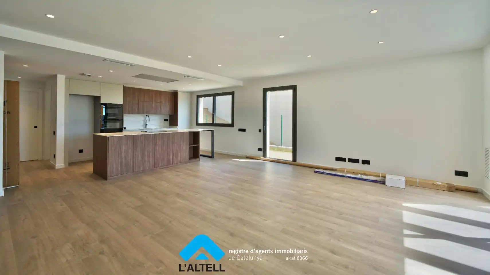 Sala d'estar de Casa o xalet en venda en L'Ametlla del Vallès amb Aire condicionat, Calefacció i Jardí privat