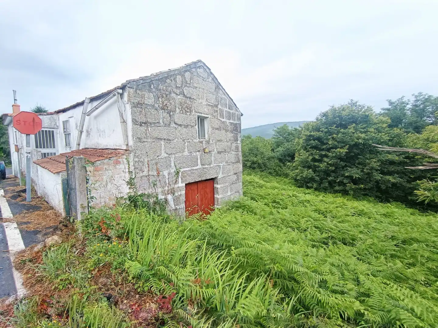 Casa o xalet en venda en Pontevedra Capital  amb Jardí privat