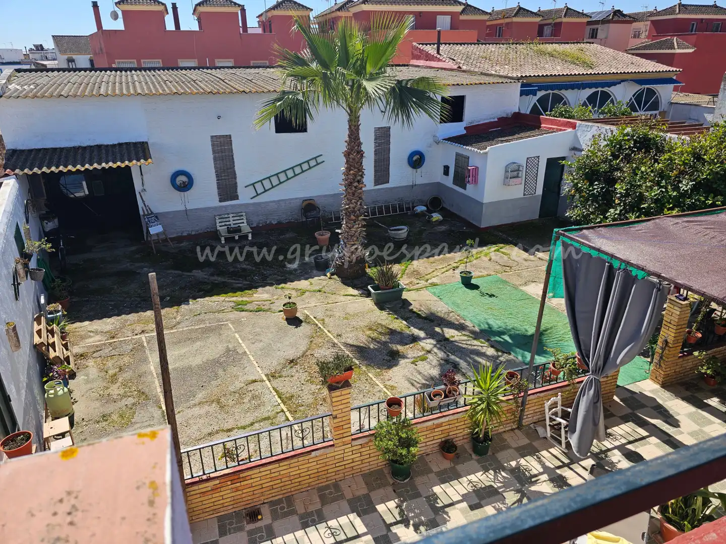 Exterior view of Detached homes for sale in Umbrete