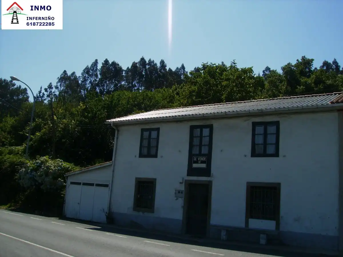 Vista exterior de Casa o xalet en venda en San Sadurniño amb Calefacció