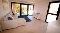Living room of Flat for sale in Vilanova i la Geltrú
